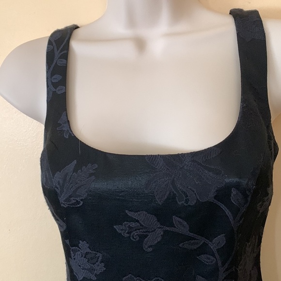 Moda International black brocade sheath dress size 2 - Picture 2 of 10